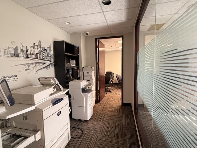 S433 - 5811 Cooney Rd, Richmond, BC