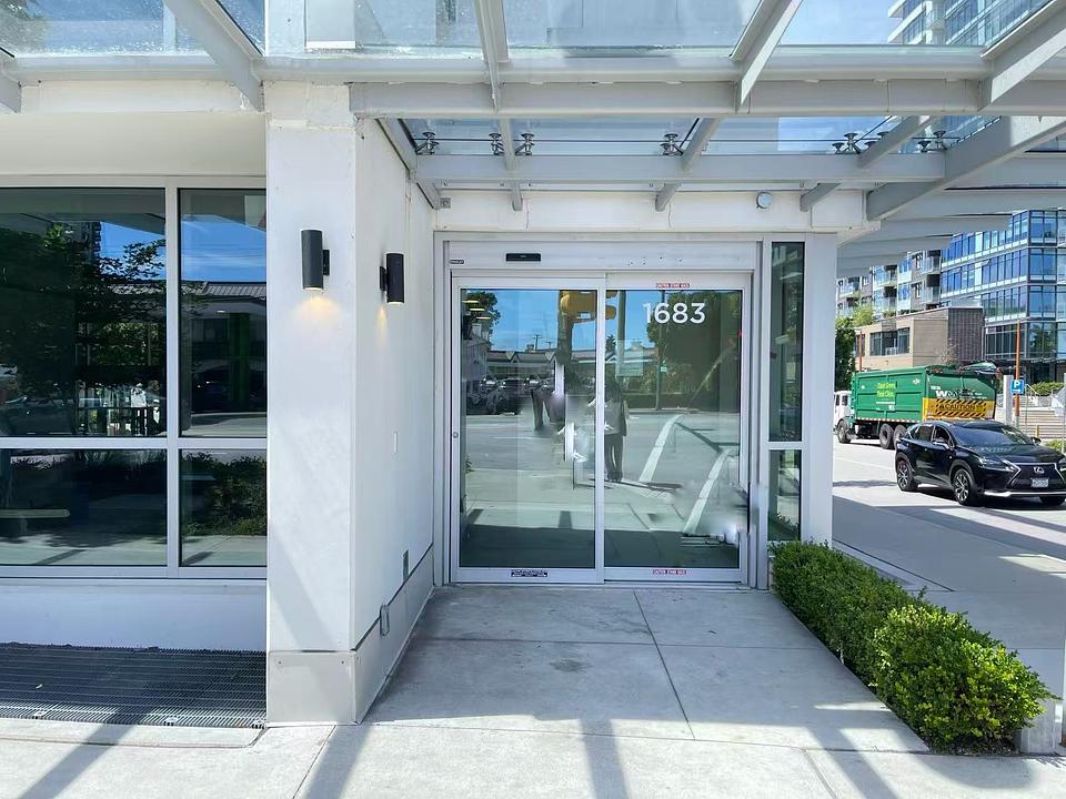 1683 Capilano Road, North Vancouver, BC