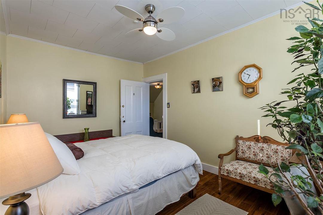 641 Main Street, Yarmouth, NS