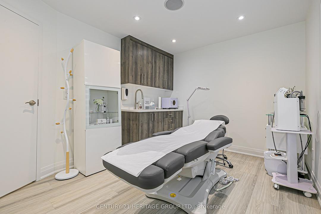 72 Prospect Street, Newmarket, ON