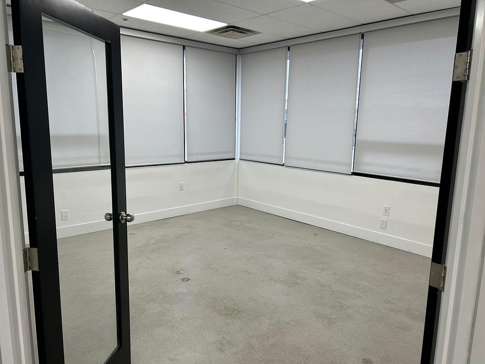 3 - 1168 Caledonia Road, Toronto, ON