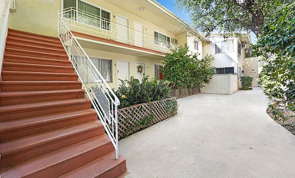 4345 Ventura Canyon Avenue, Los Angeles, CA