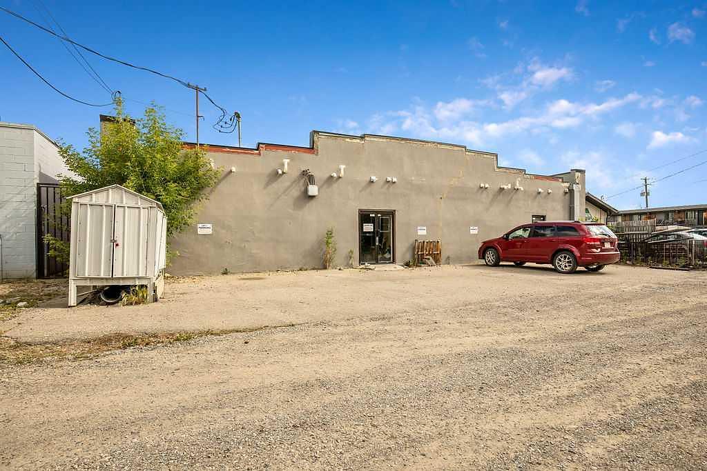 133 5 Avenue Southwest, High River, AB