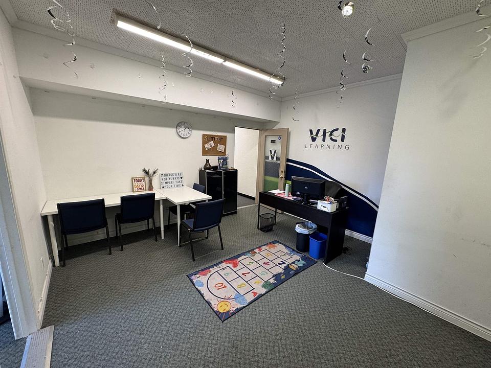 103 - 773 6th Street, New Westminster, BC