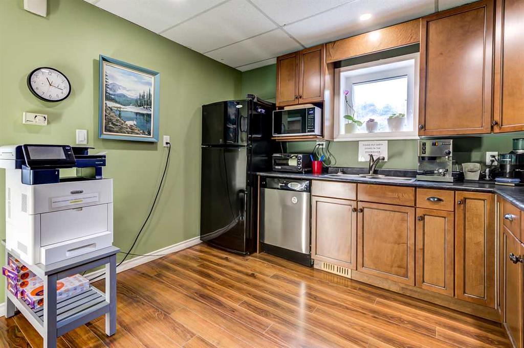 6417 112 Avenue Northwest, Edmonton, AB
