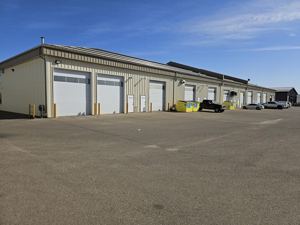 104 - 239 Spruce Street, Red Deer, AB