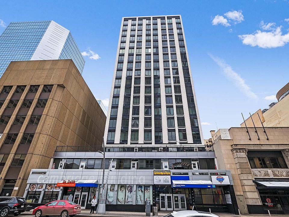 1C - 10020 Jasper Ave NW, Edmonton, AB