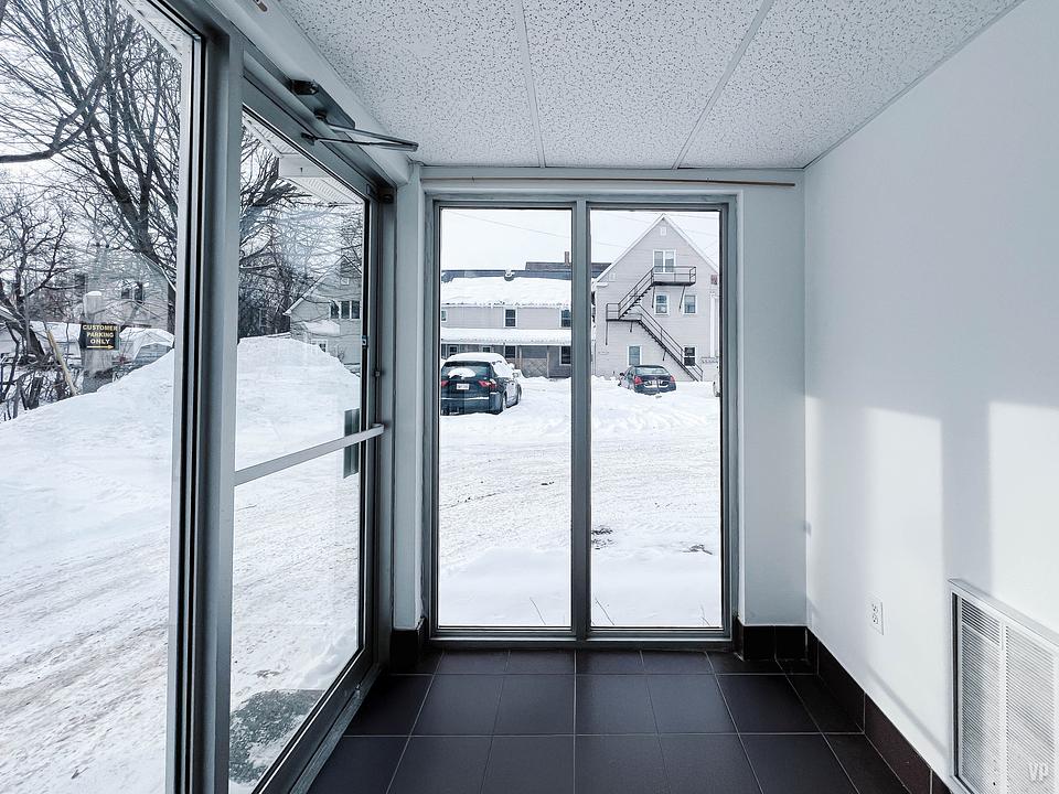 289 Regent Street, Fredericton, NB