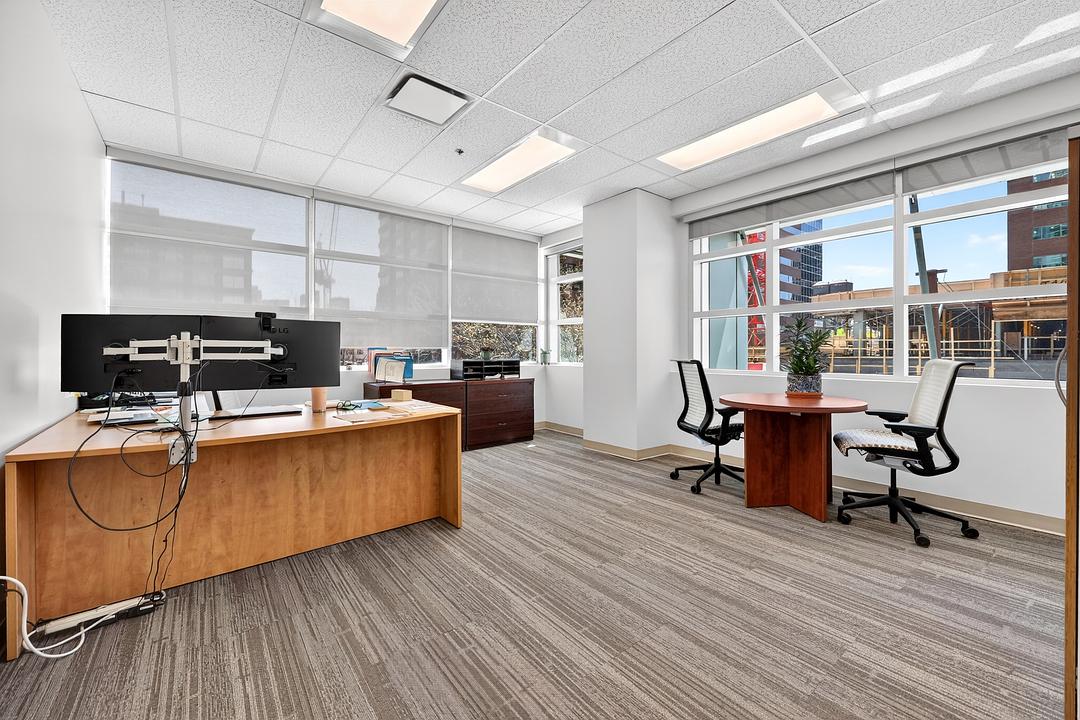 396 11 Avenue Southwest, Calgary, AB