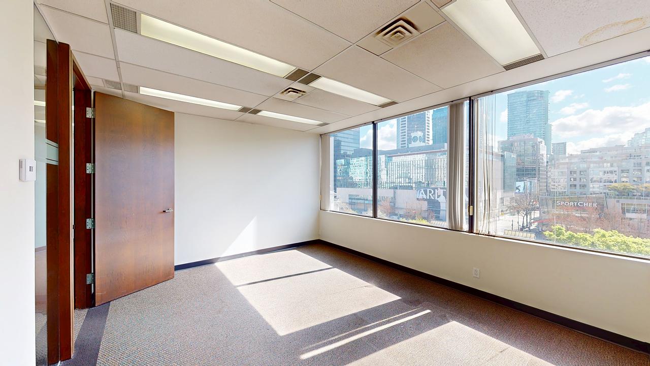 600 - 815 Hornby Street, Vancouver, BC
