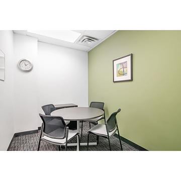 9225 Leslie St, Richmond Hill, ON