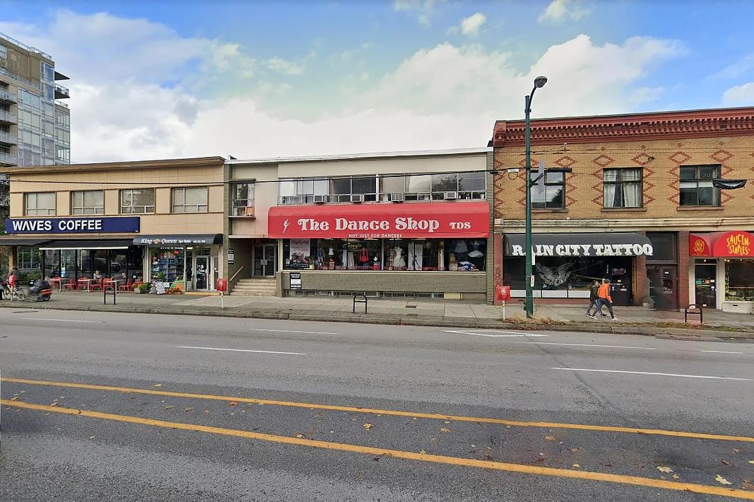 202 - 1089 West Broadway, Vancouver, BC