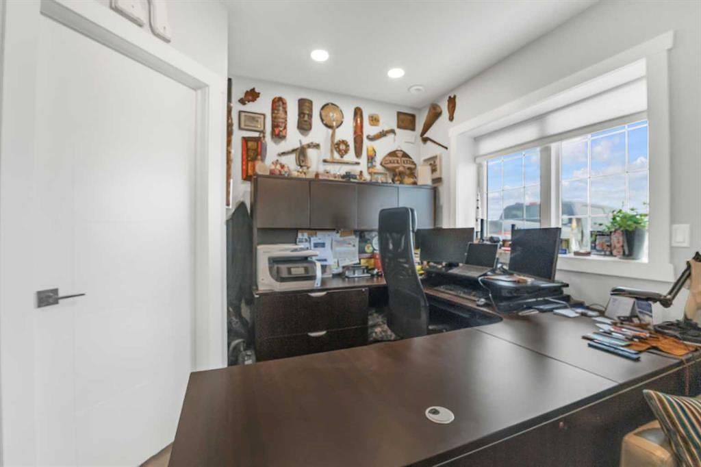 3 - 20 A Sylvaire Close, Sylvan Lake, AB