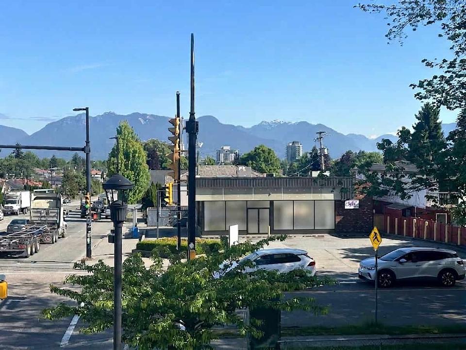 4894 Knight Street, Vancouver, BC