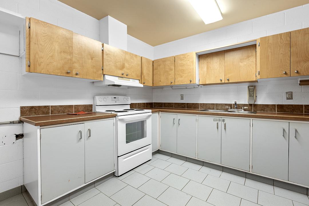 2625 Draper Avenue, Ottawa, ON