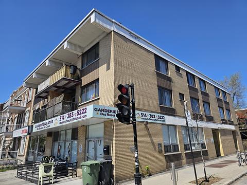 8309 Rue Saint-Denis, Montréal, QC