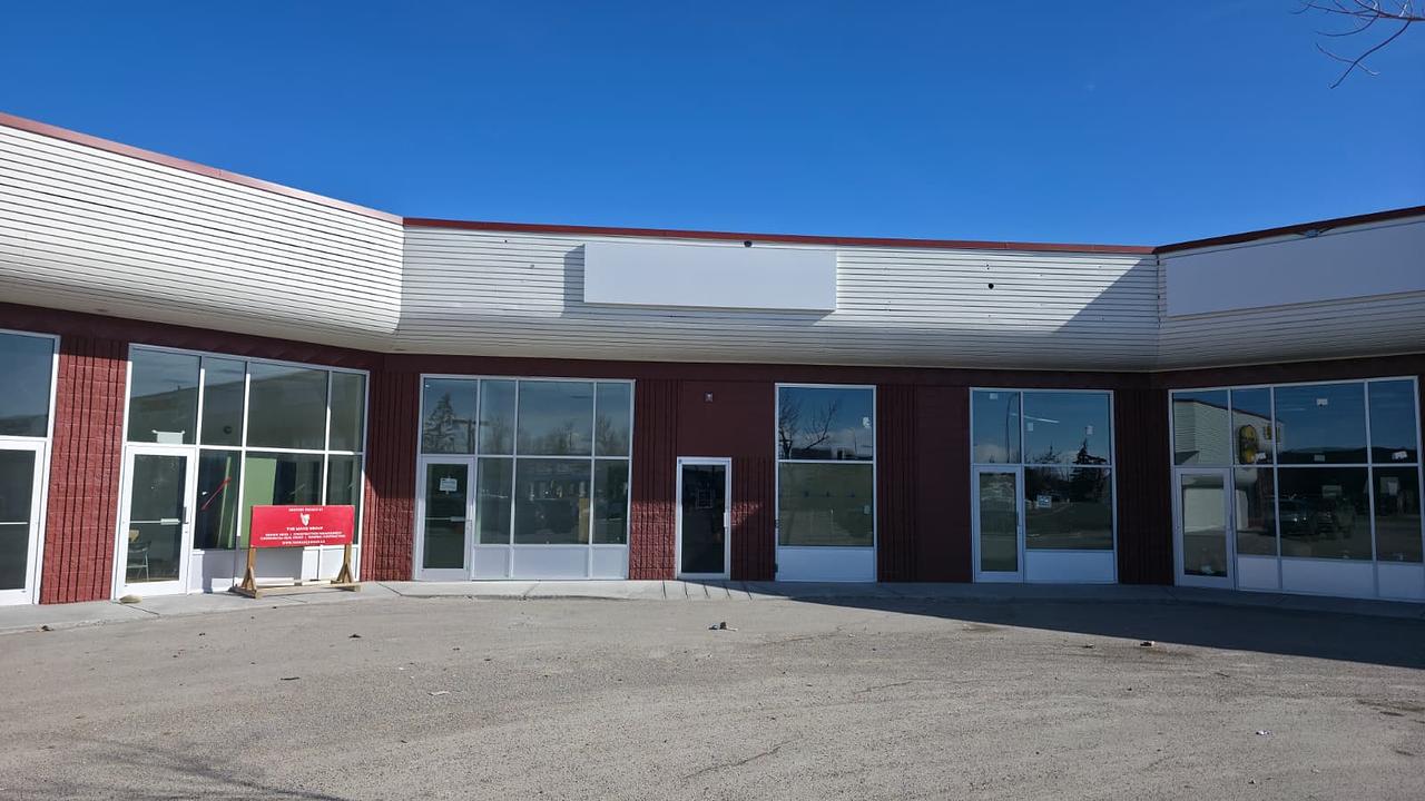 3370 32 Street Northeast, Calgary, AB