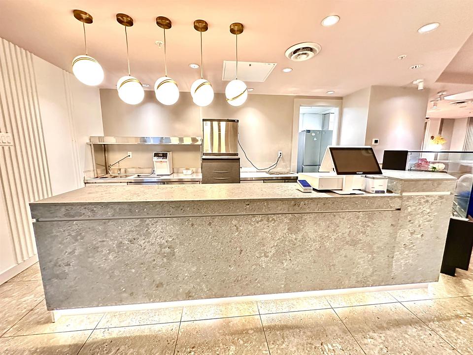 115 - 6533 Buswell Street, Richmond, BC