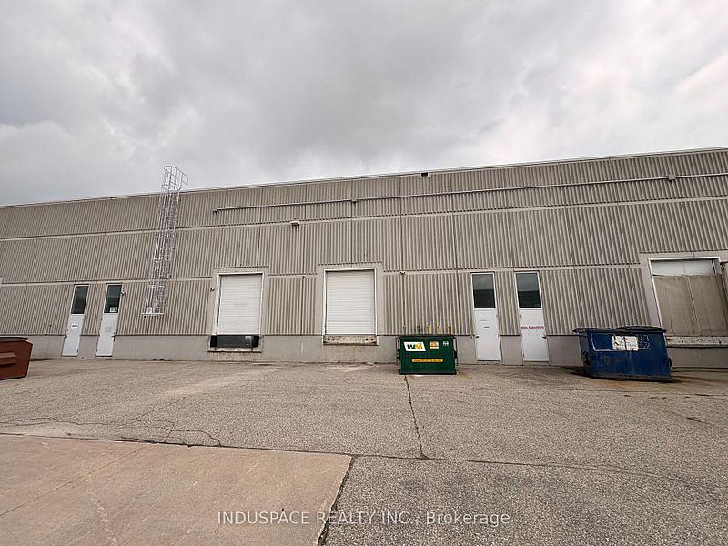 8 - 3620a Laird Road, Mississauga, ON