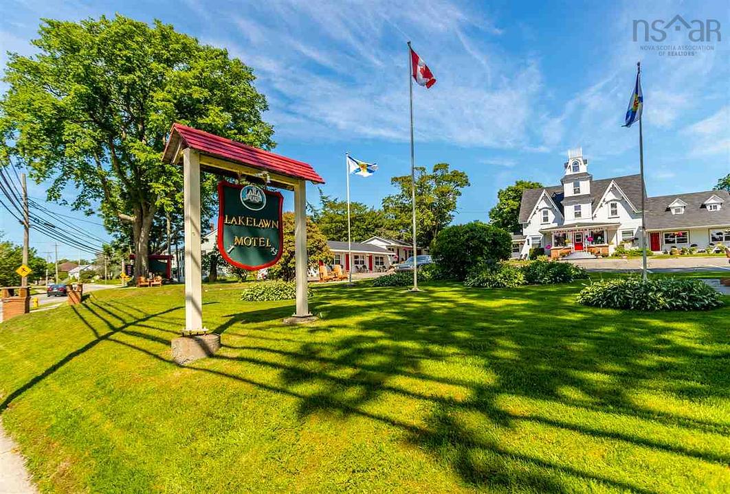 641 Main Street, Yarmouth, NS