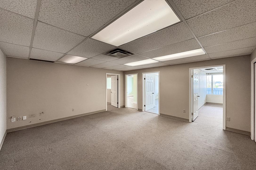 202 - 17564 56A Avenue, Surrey, BC