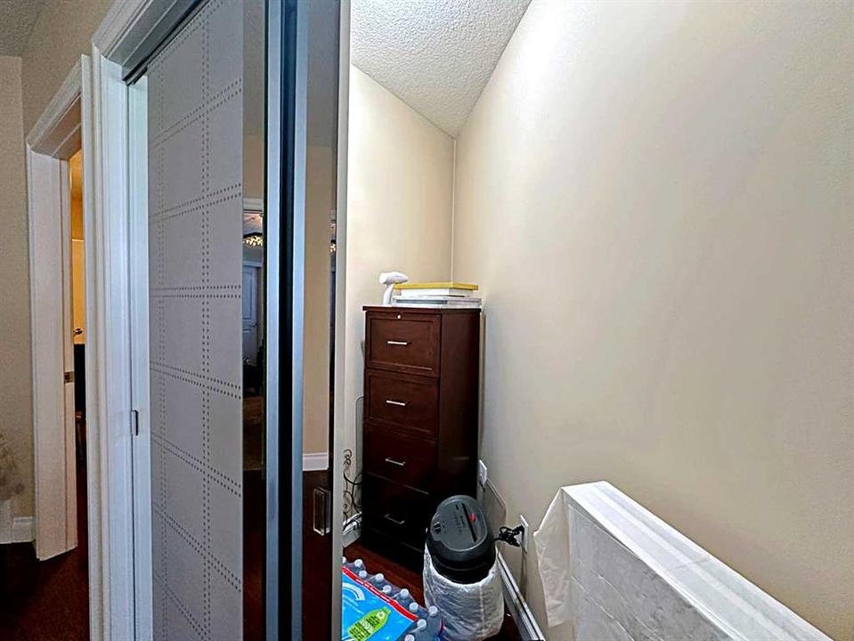102 - 10110 Fraser Avenue, Fort McMurray, AB