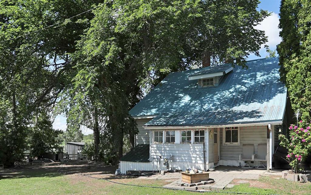 185077 RR153, Rural Newell, County of, AB