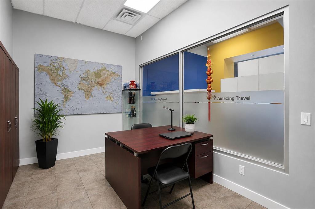 880 4 Avenue Southwest, Calgary, AB