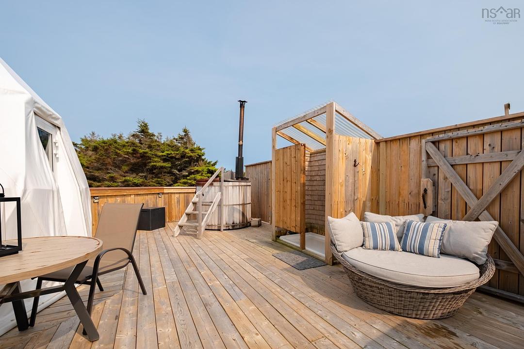 8 Simmons Island, West Dover, NS