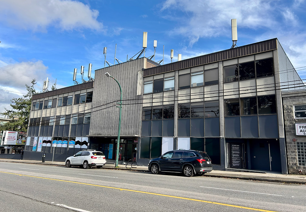 105 - 5550 Fraser St, Vancouver, BC