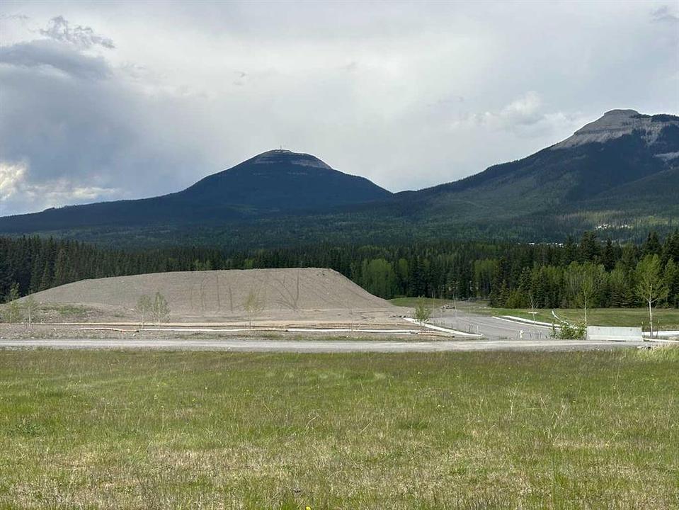 304 Elizabeth Ave, Nordegg, AB