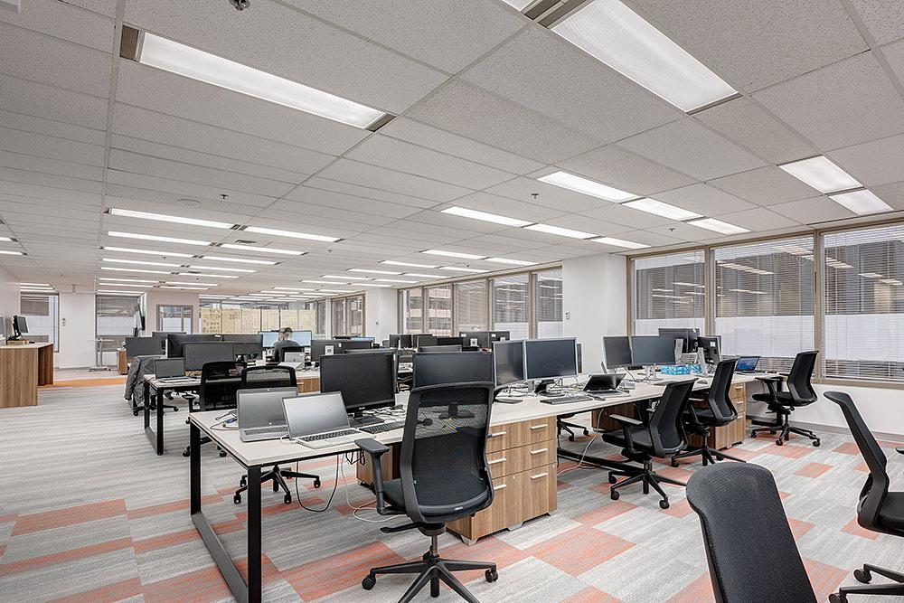 400 - 595 Howe Street, Vancouver, BC