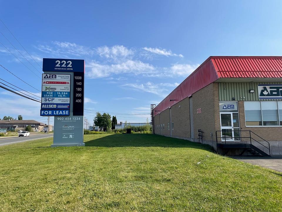 200 - 222 Edinburgh Drive, Moncton, NB
