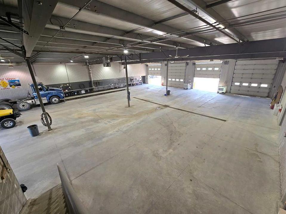 28244 Alberta 590, Innisfail, AB
