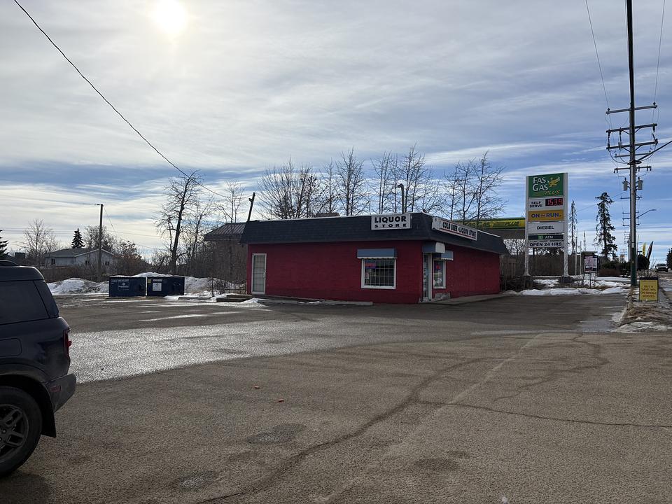 4417 50 Street, Sylvan Lake, AB
