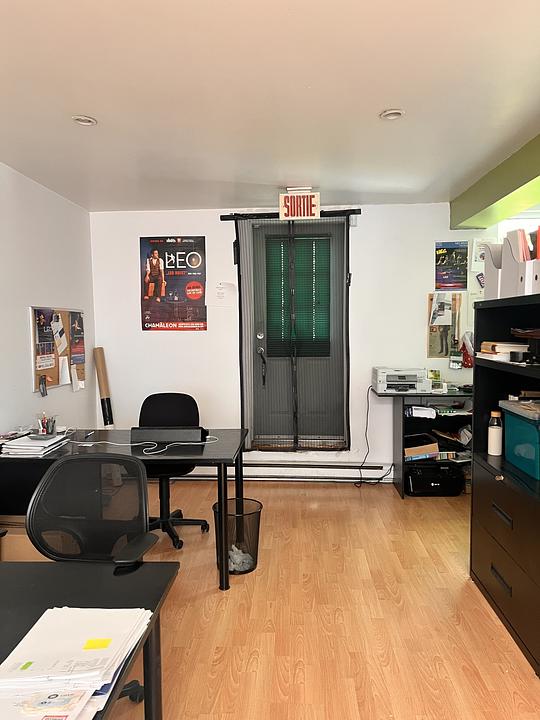5145 Boulevard Saint-Laurent, Montréal, QC