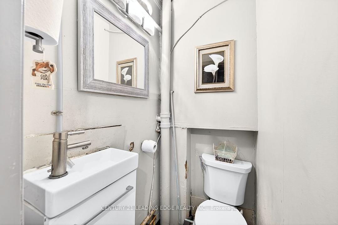 4656 Kingston Road, Toronto, ON