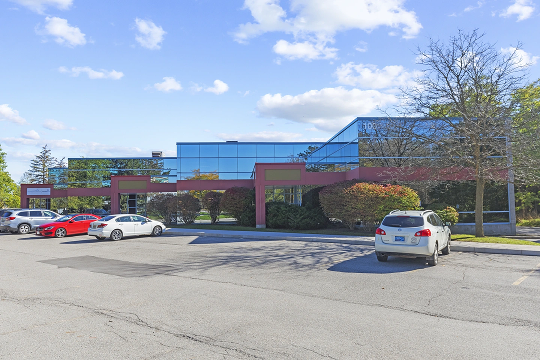 7 - 100 Leek Crescent, Richmond Hill, ON