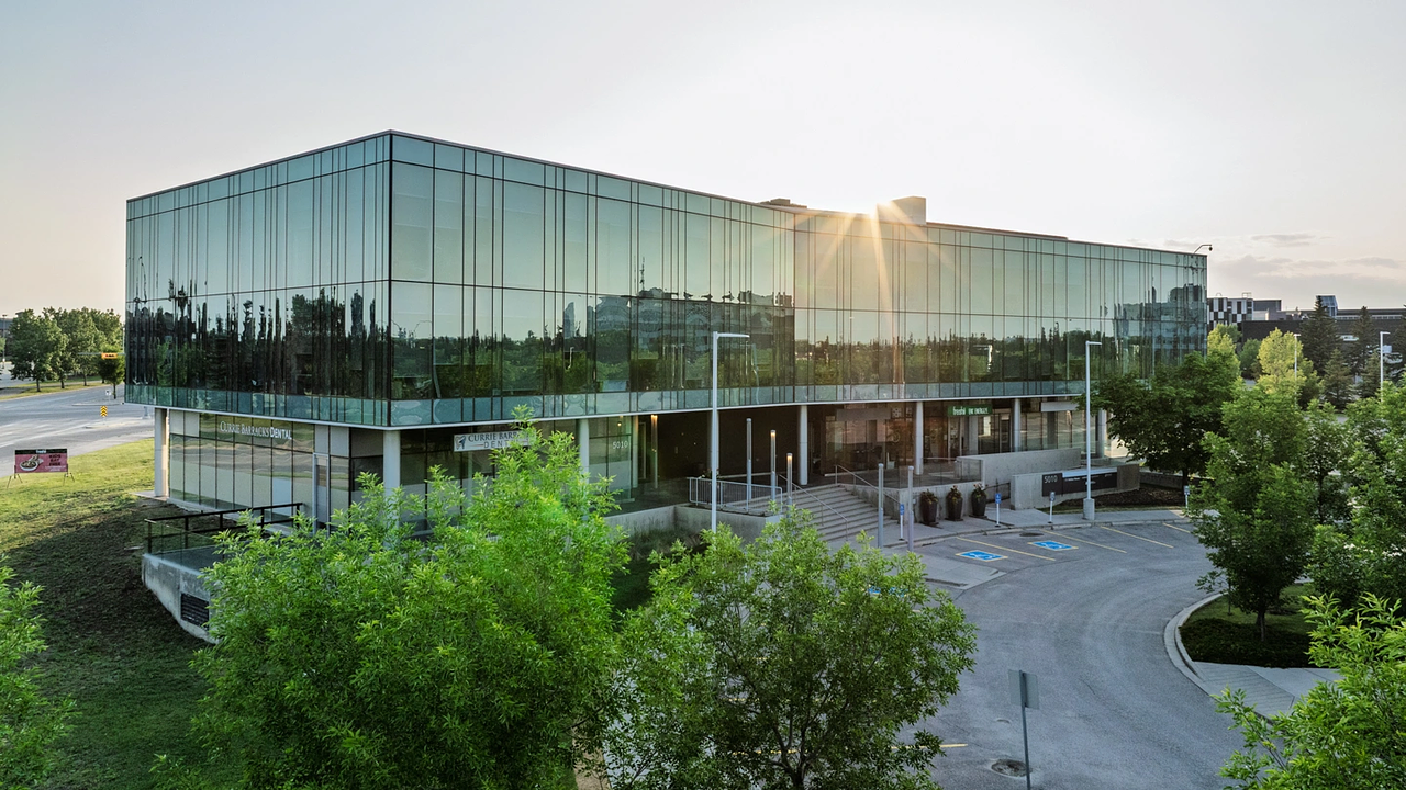 110 - 5010 Richard Road Southwest, Calgary, AB