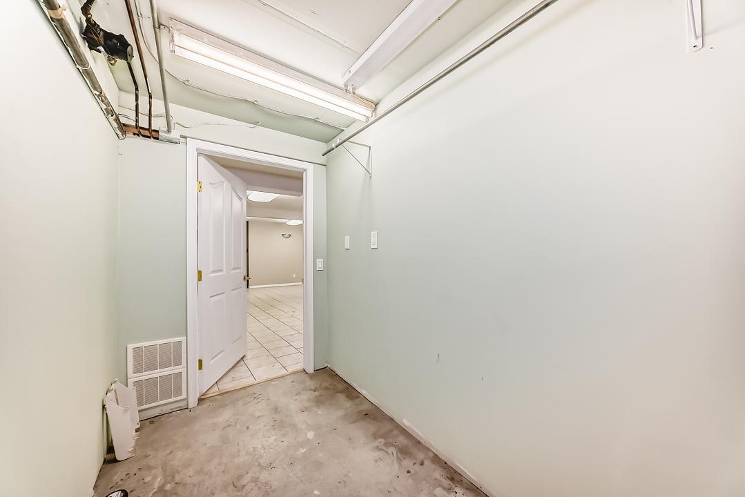 10969 101 Street Northwest, Edmonton, AB