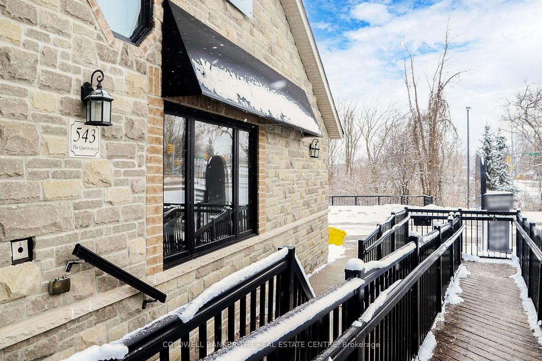 543 The Queensway South, Georgina, ON
