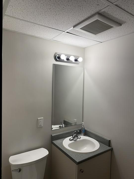 1124 - 470 Granville Street, Vancouver, BC