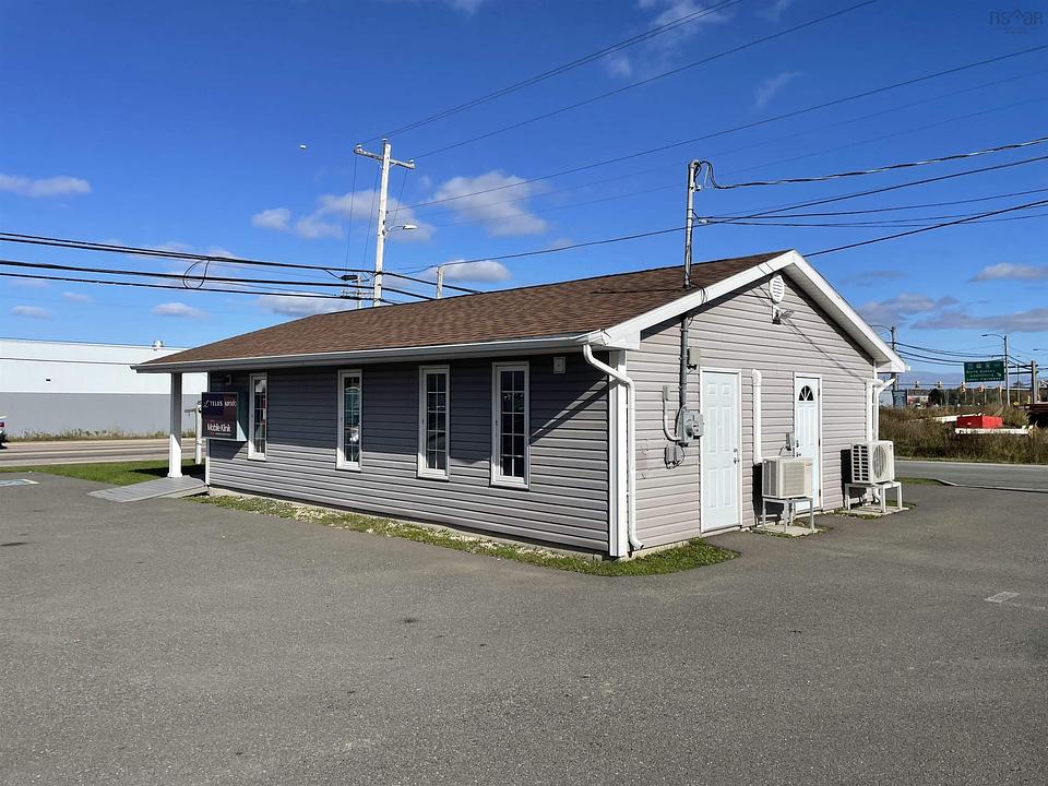 678 Grand Lake Road, Sydney, NS