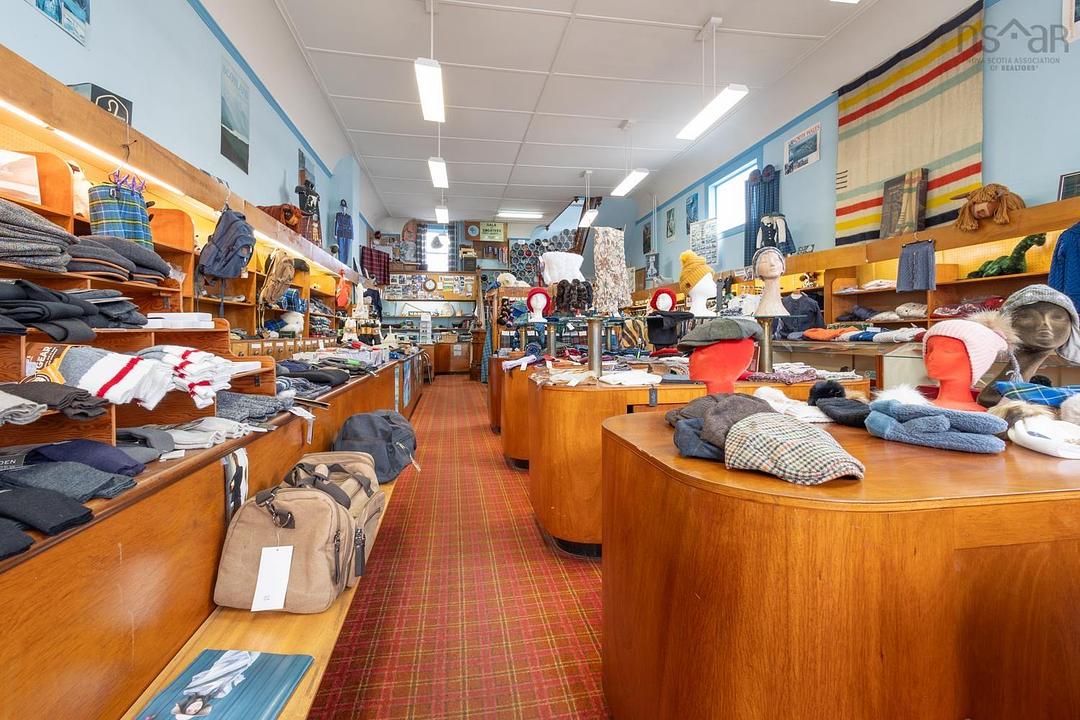 352 Main Street, Yarmouth, NS