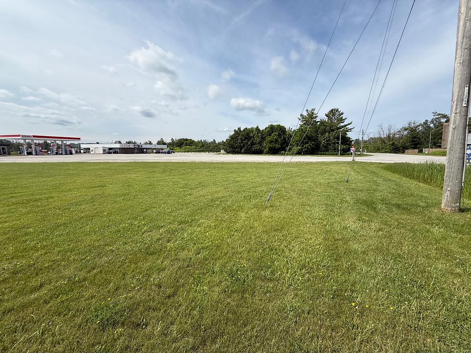 21 Quarry Road, Waubaushene, ON