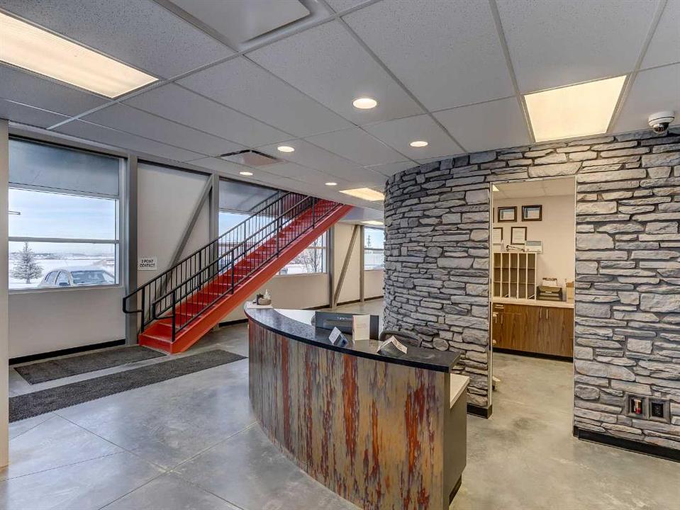 2nd Floor - 5531 70 Avenue, Lloydminster, AB