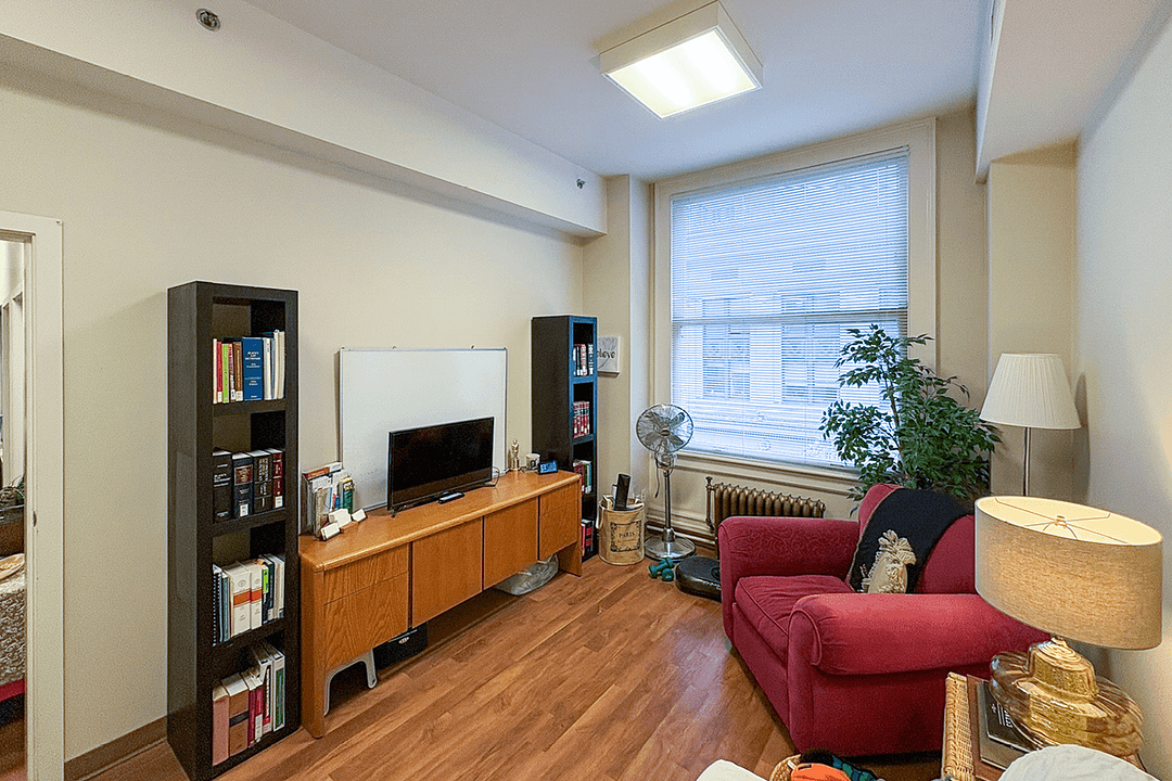 408 - 470 Granville Street, Vancouver, BC