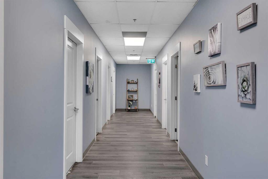 220 - 20 Saddlestone Drive Northeast, Calgary, AB