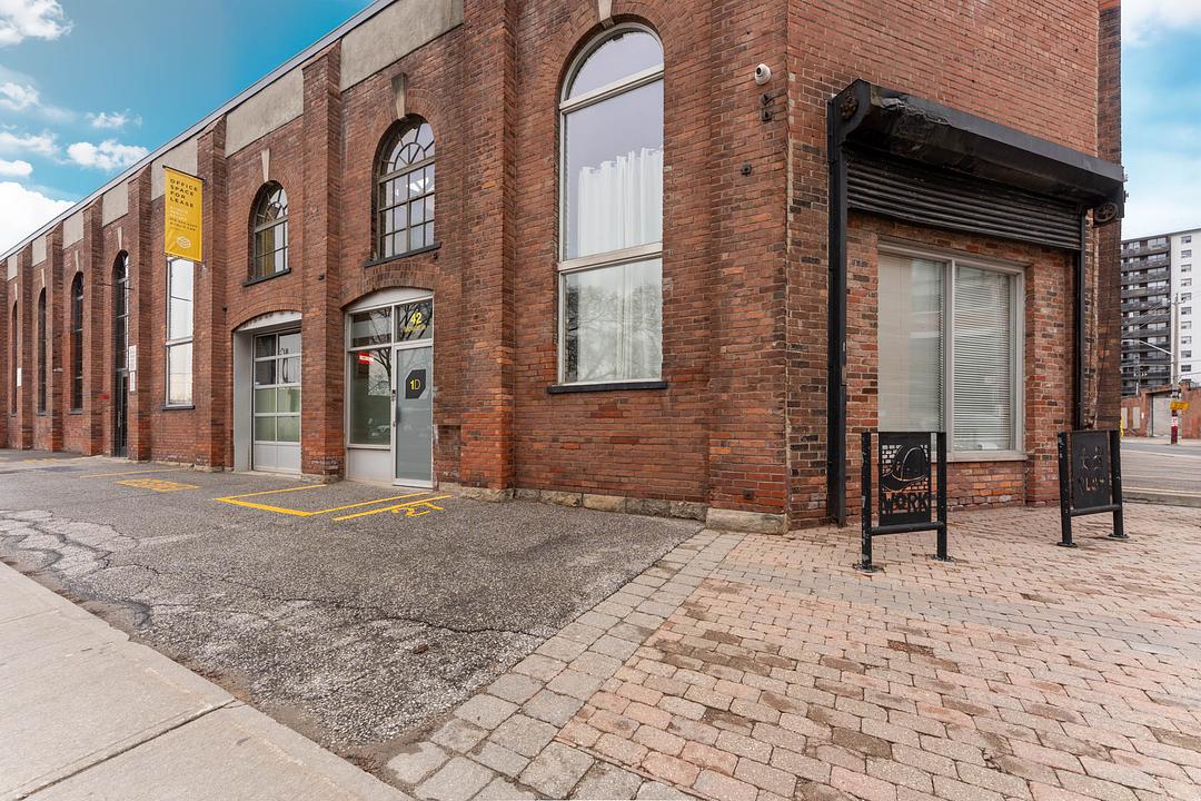 1D - 42 Mowat Avenue, Toronto, ON