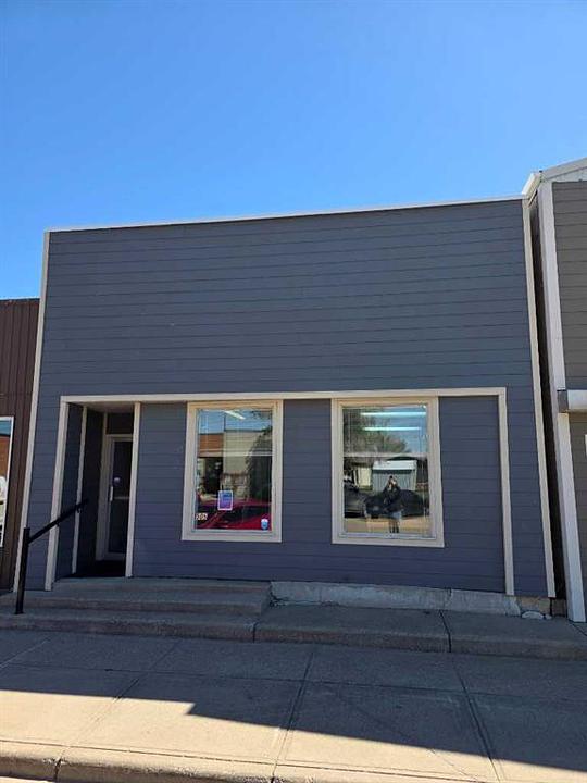 509 2 Avenue North, Vauxhall, AB